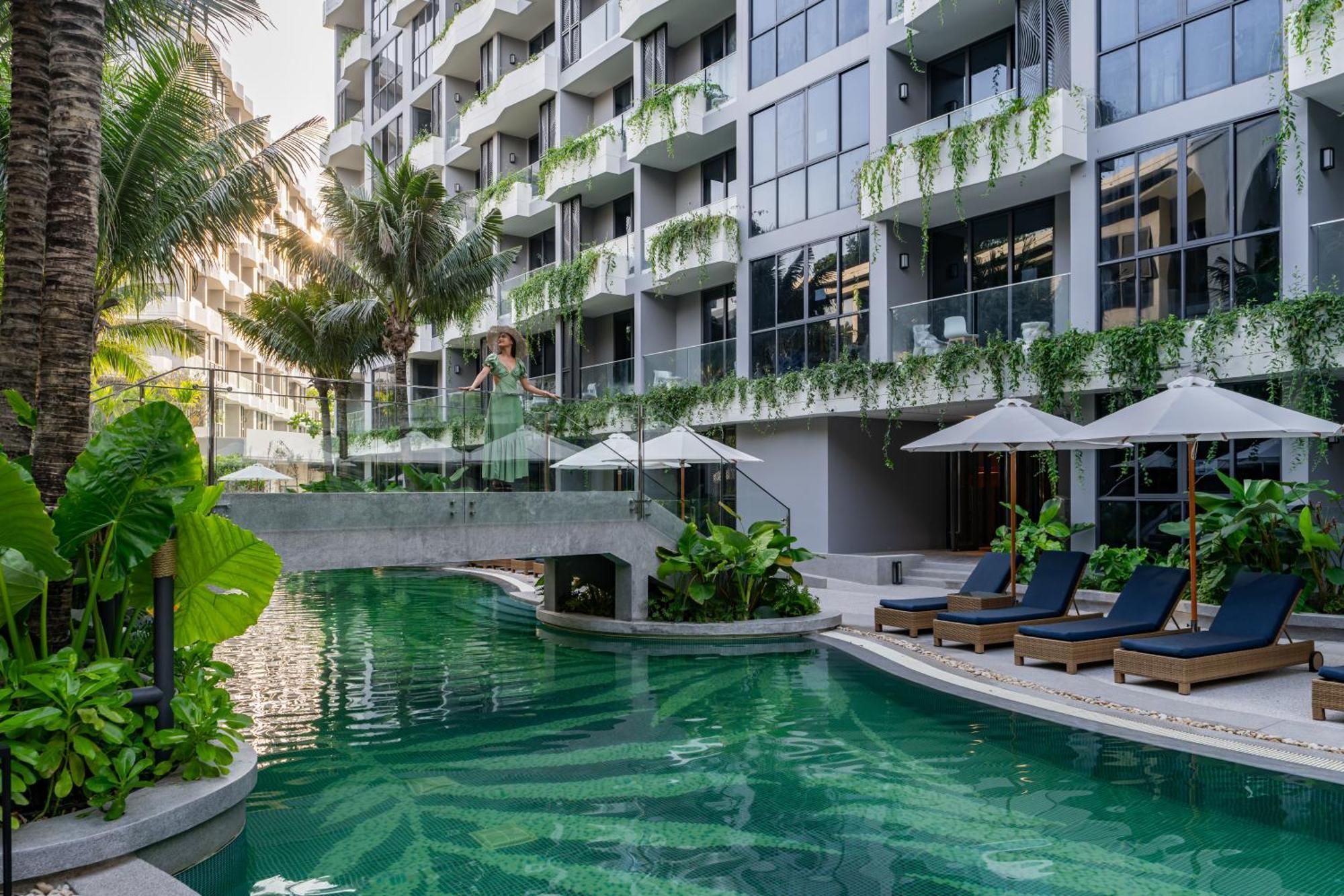 La Green Hotel And Residence Pantai Bang Tao Bagian luar foto