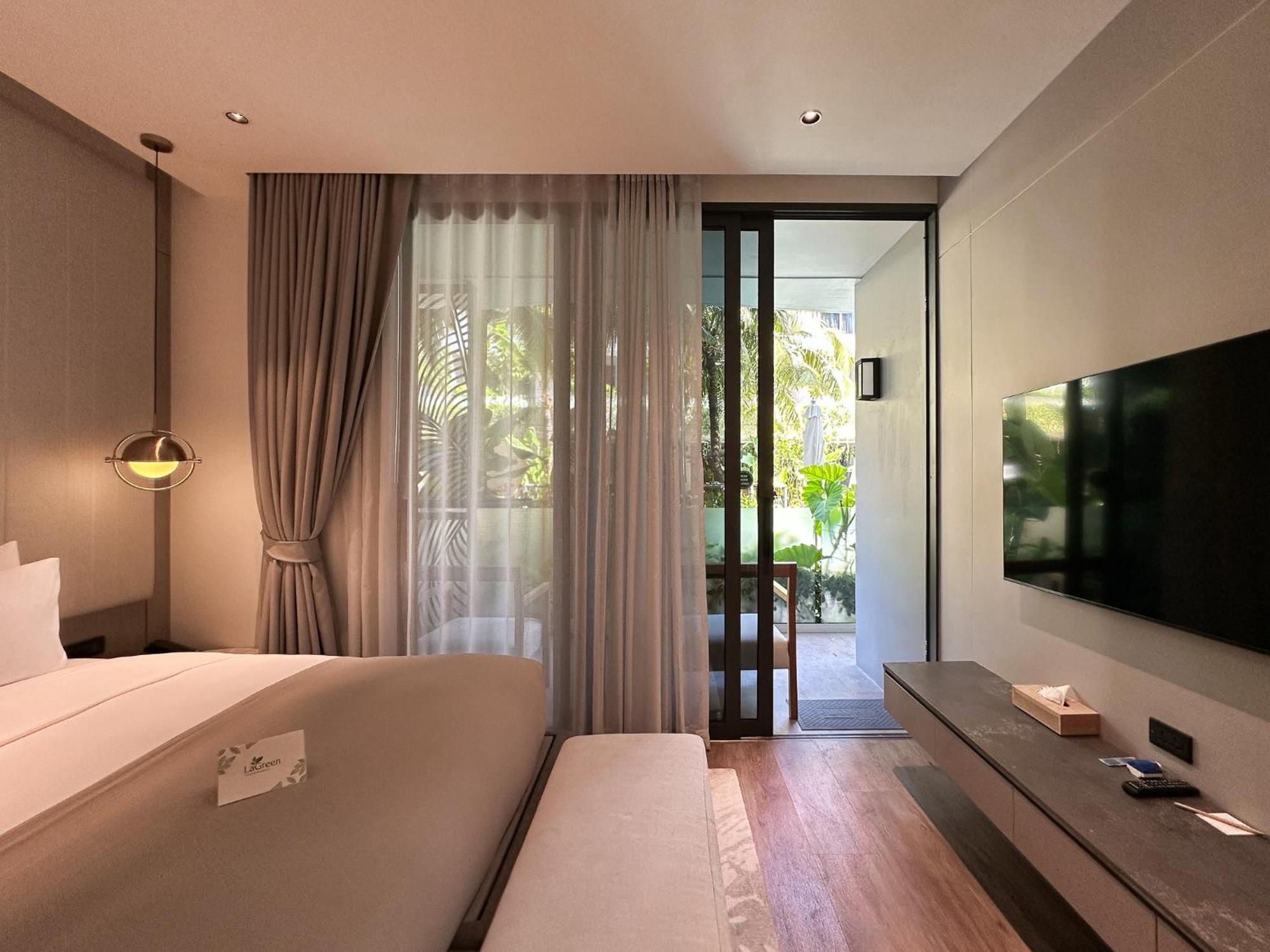 La Green Hotel And Residence Pantai Bang Tao Bagian luar foto